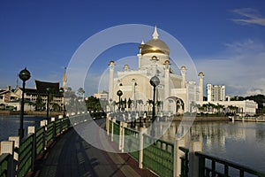 Sultan Omar Ali Saifudding Mosque, Bandar Seri Beg
