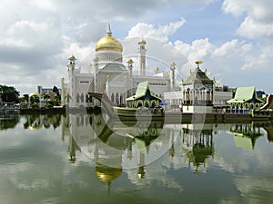 Sultan Omar Ali Saifudding Mosque, Bandar Seri Begawan, Brunei