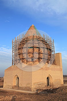 Sultan Tekes Mausoleum is located in Turkmenistan.