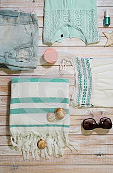 Summer Fashion girl clothes set. collection for the beach on woo