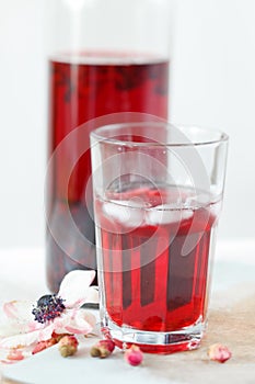 Summer hibiscus tea