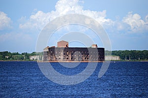 Summer landscape with a ring ROAD. Fort Alexander 1 on the Neva Bay.