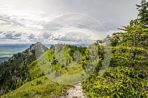 Letní pohled na Velkou Fatru na Slovensku.