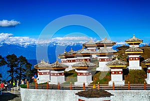 Summit is marked by 108 Buddhist shrines