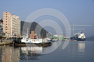 Sumsung Heavy Industries shipyard Geoje island korea