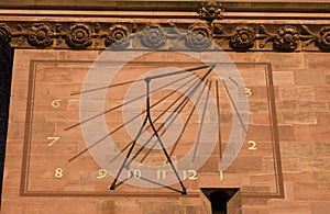 Sun dial at 10:30