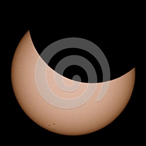 The Sun partially eclipsed during the total solar eclipse of 2017-aug-21, USA