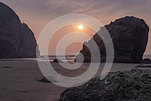 sun and rock formations at ruby beach