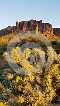 Sun sets on the Superstitions vertical