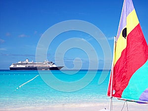 Sunfish and Cruiseliner photo
