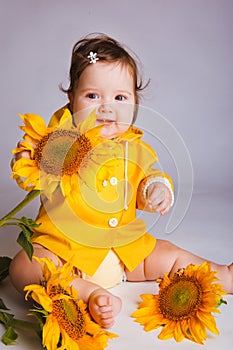 Sunflower baby photo