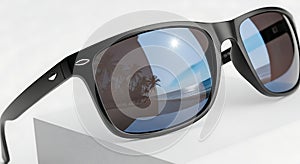Sunglasses Beach Reflection Black Frame, Summer Vacation