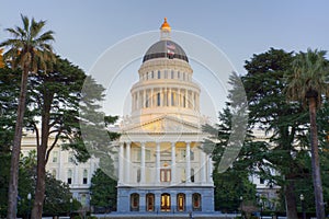 Sunligth tipped Capitol Building HDR