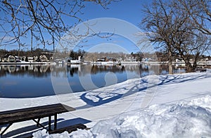 Sunny afternoon along Trent River