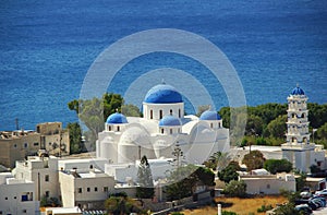 A sunny day and the church of Timiou Stavro