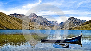 A sunny day on Lago Querococha, in the Andes mountains near Huaraz, Peru