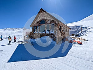 sunny day on slopes in breckenridge colorado ski resort