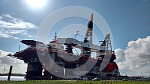 Sunny thialf heerema