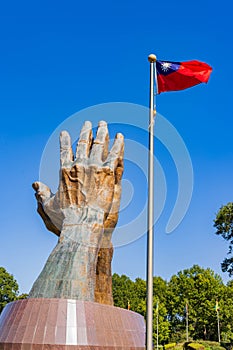 Sunny view of the Praying Hands of Oral Roberts University