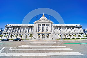 Sunny view of the San Francisco City Hall