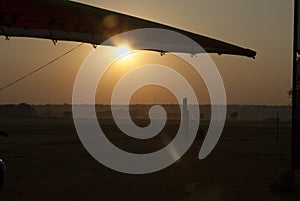 Sunrise is the best time for a flight_1