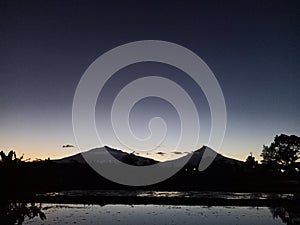 Sunrise merapi merbabu