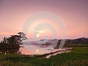 Sunrise near Setu dam with sun reflection