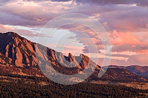 Sunrise over the Flatirons mountains near Boulder, Colorado