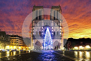 Sunrise over Notre Dame de Paris