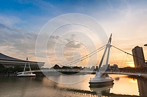 Sunrise at Tanjong Rhu Suspension Bridge photo