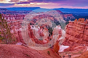 Sunrise Thor's Hammer Sunset Point Bryce Canyon National Park Utah