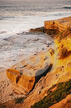 Sunset along the pacific coast highway of California\'s coast, USA