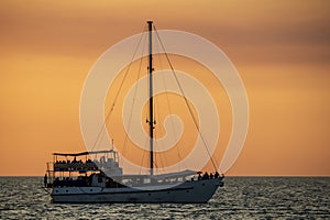 Sunset cruise at Cullen Bay