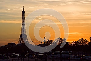 Sunset on the Eiffel tower