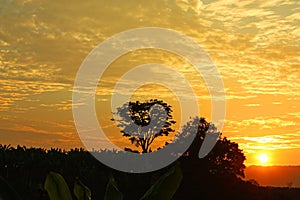 Sunset in the middle of the Colombian tropics. The Sierra Nevada