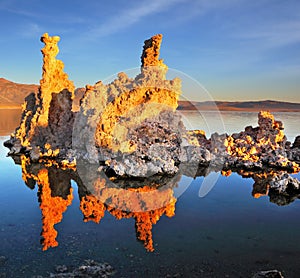 The sunset on Mono Lake