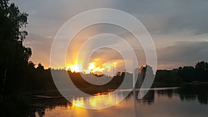 Sunset tranÃÂ¥s