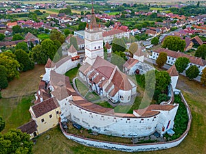 Západ slunce z opevněný evangelický kostel v římský 