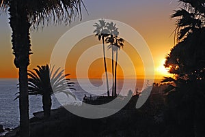 Sunset view of the Pacific Ocean off Heisler Park, Laguna Beach, California.