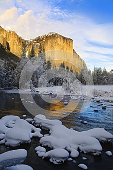 Sunset on yosemite in winter