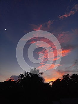 Sunshine is still eind of the day