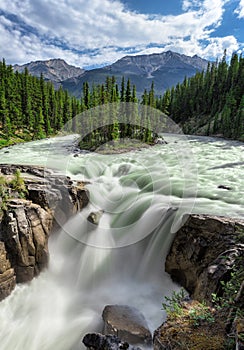 Sunwapta falls in Jasper National Park