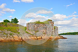 Suomenlinna fortress ruins view from a boat