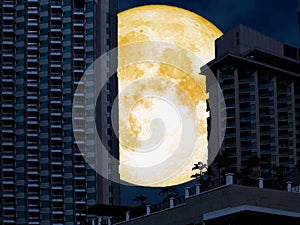 super full moon back tower in night city