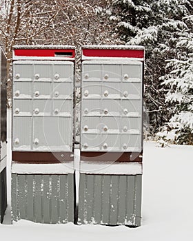 Super mail boxes