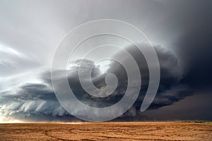 Supercell thunderstorm with dark storm clouds