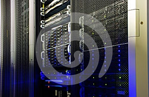 Supercomputer disk storage in data center