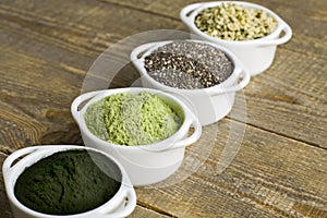 Superfood raw seeds and powder