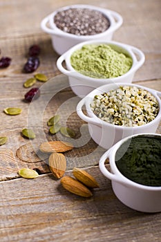 Superfood raw seeds and powder