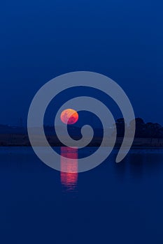 Supermoon rise over Rietvlei Dam at Pretoria 2